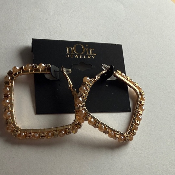 Noir Jewelry Gold Tone Square Hoop Earrings - Picture 4 of 5